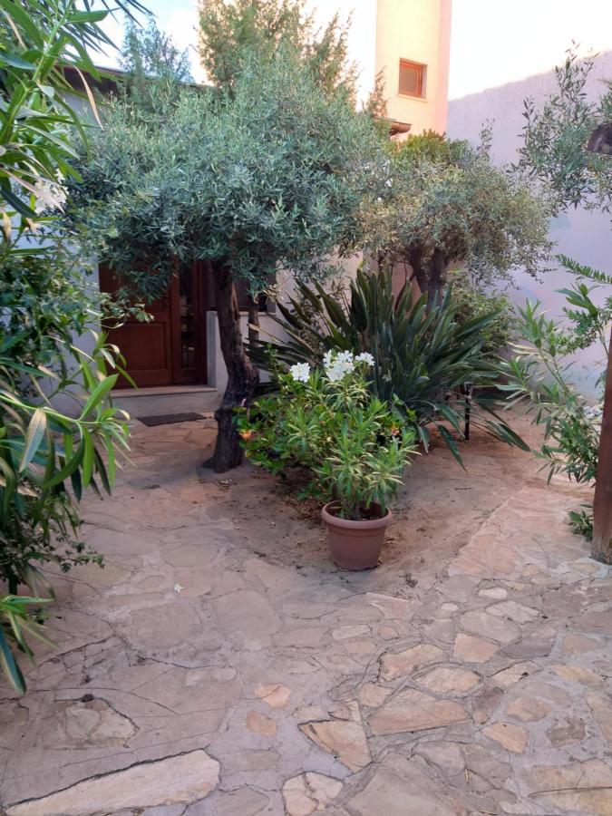 I Ginepri Guest House Olbia Buitenkant foto